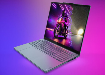 Free Yoga Pro 9i Aura Edition Laptop